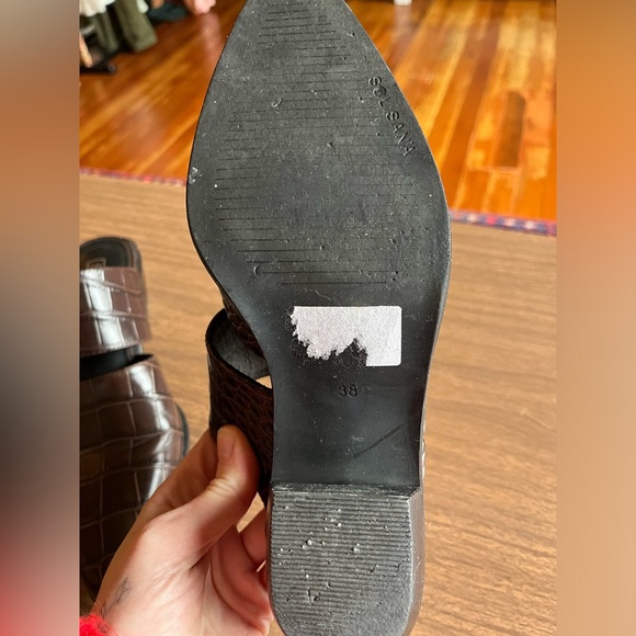 Brown croc mule - Picture 5 of 5